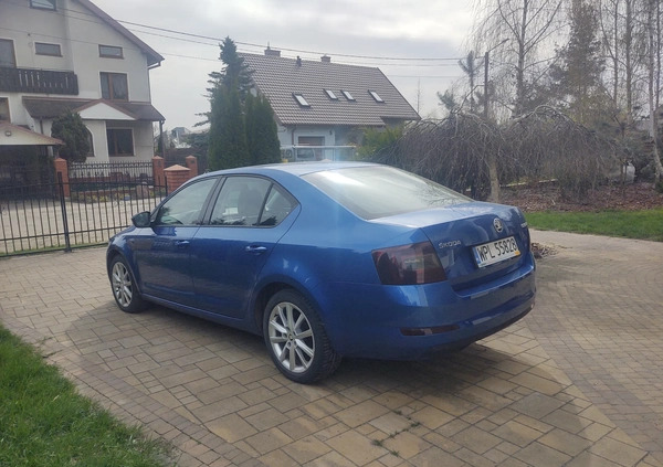 Skoda Octavia cena 31900 przebieg: 324000, rok produkcji 2015 z Gdańsk małe 781